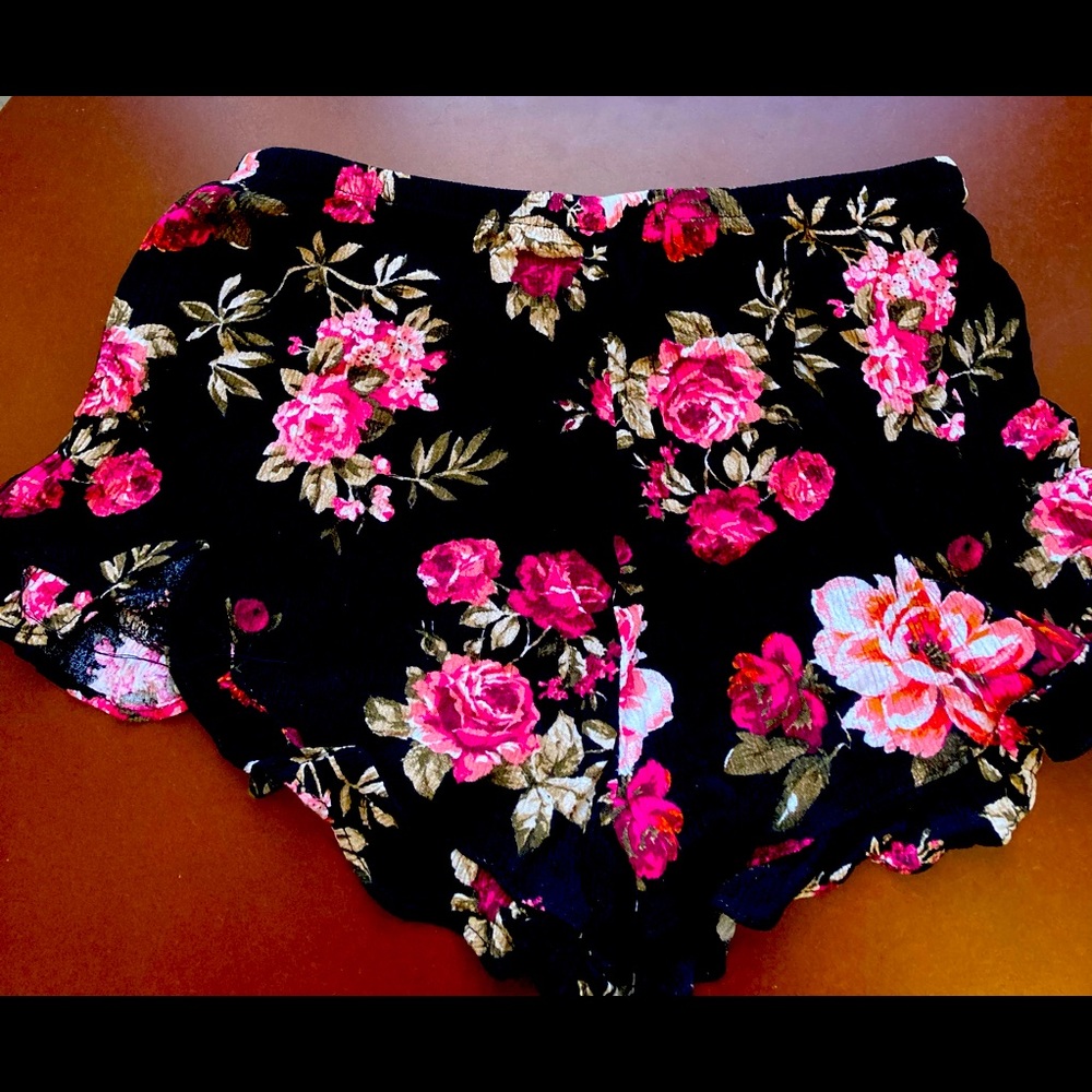 Shorts - Sz Sm - Black w/Pink Flowers-Forever 21